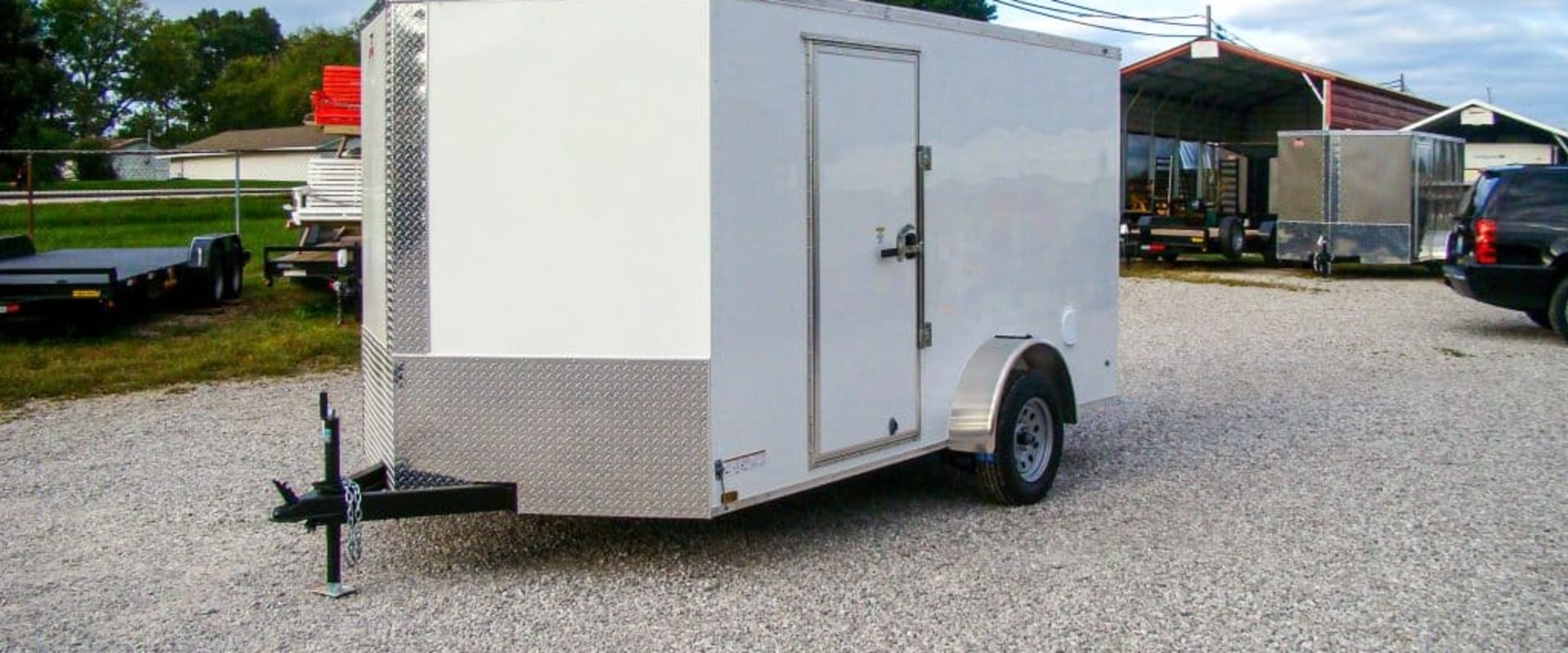 Tips for Finding Reliable Sellers of New or Used Surveillance Trailers